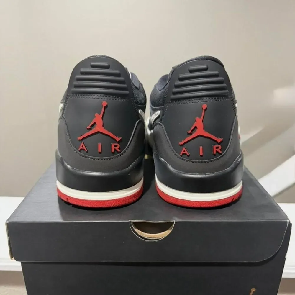 Jordan Men's Black Trainers